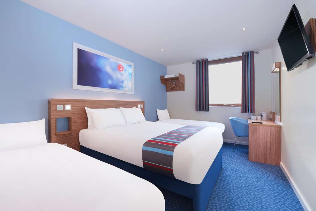 Travelodge Barnsley Habitación foto