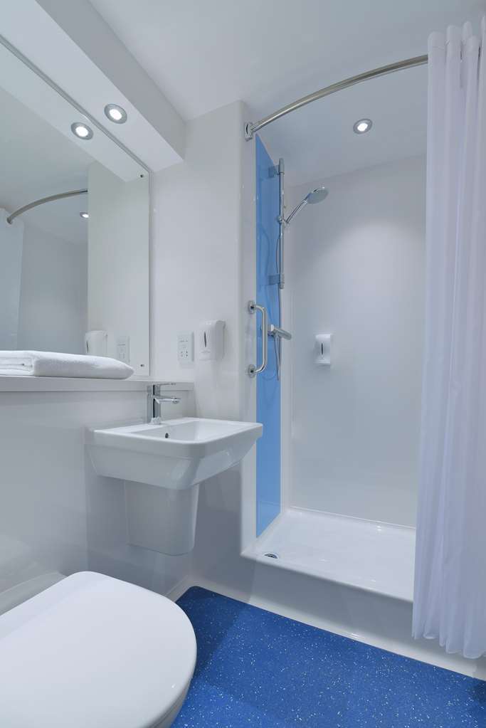 Travelodge Barnsley Habitación foto